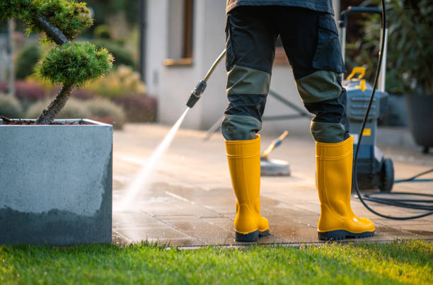 Why Choose Our Certified Pressure Washing Experts for Your Project Needs in Crystal Springs, MS?